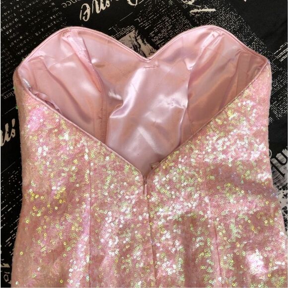 Pink Sequin Gown Size 4 NWT - Picture 10 of 11
